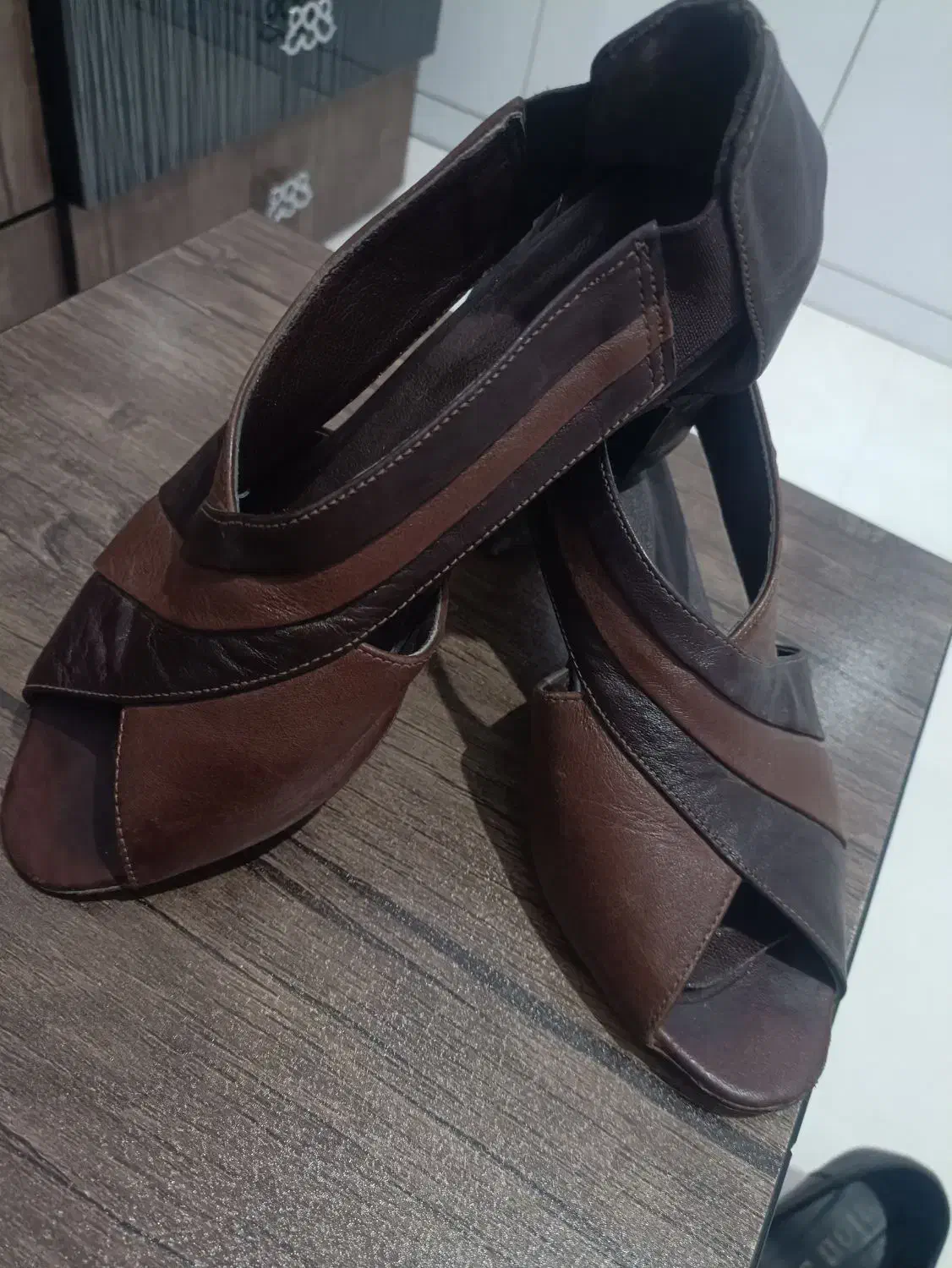 کفش چرمه|کیف، کفش، کمربند|ابهر, |دیوار