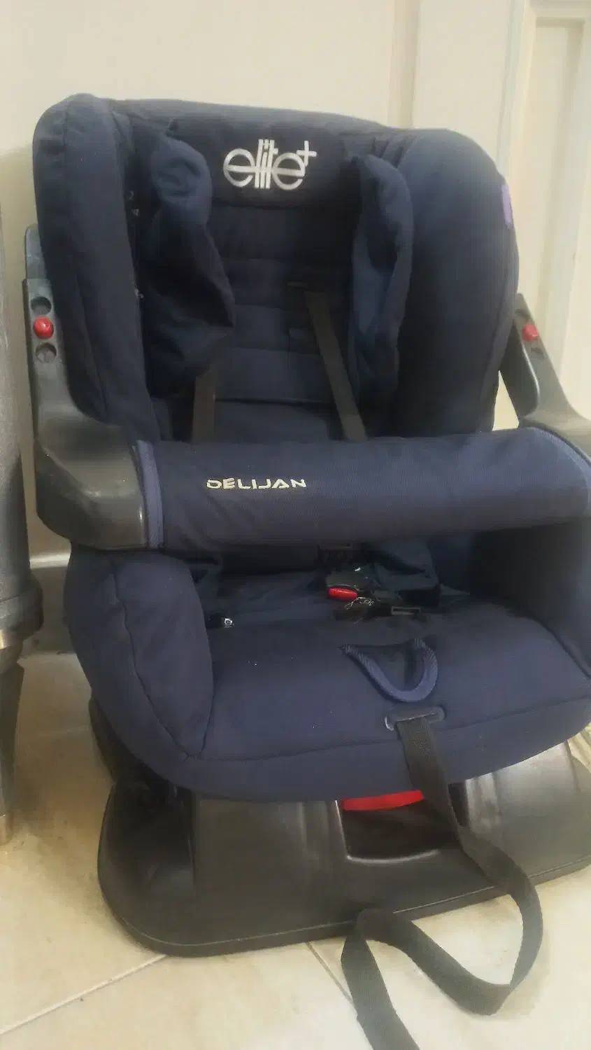 صندلی ماشین الیت|تخت و صندلی بچه|اصفهان, سرچشمه|دیوار