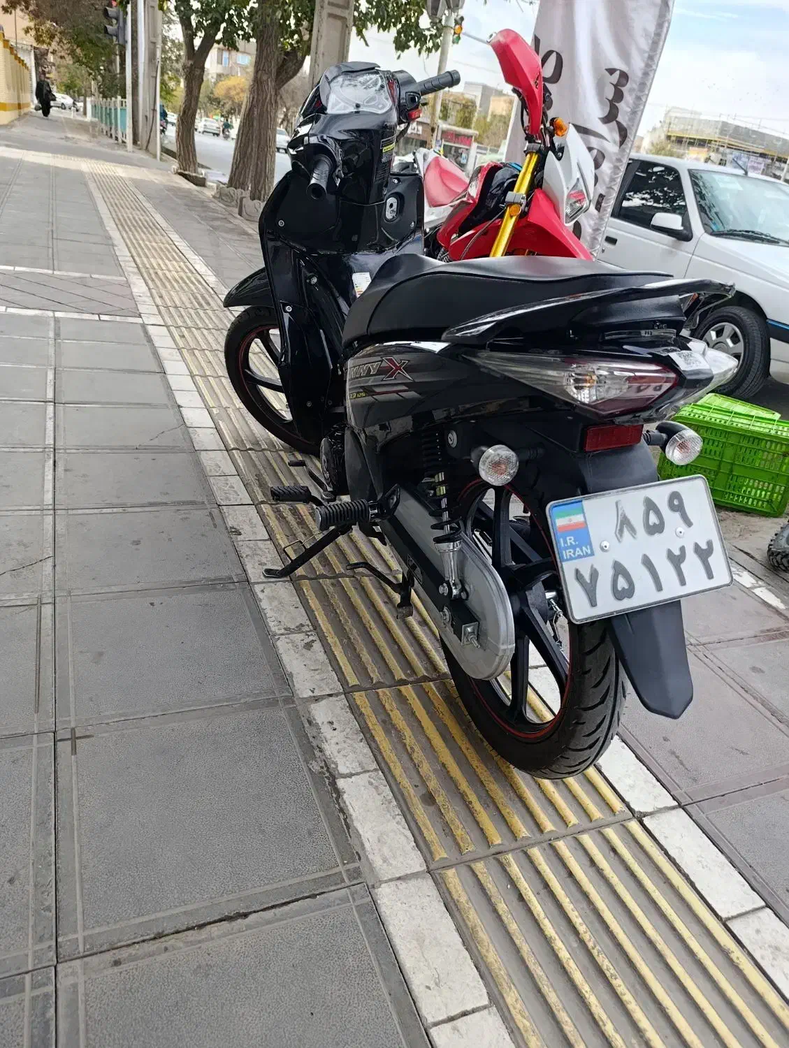 لاکی احسان مشکی1403|موتورسیکلت|تربتحیدریه, طالقانی|دیوار