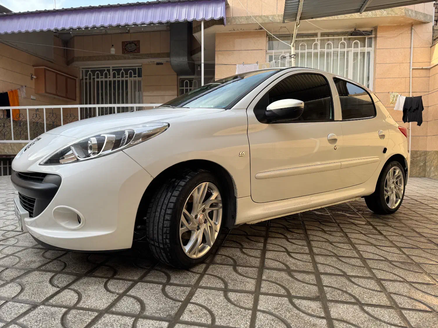 207iپاناروما درحد صفر کارمندی|خودرو سواری و وانت|تربت‌حیدریه, فرمانداری|دیوار