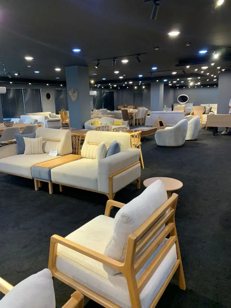 مبل ثنا|مبلمان خانگی و میز عسلی|بندرعباس, |دیوار