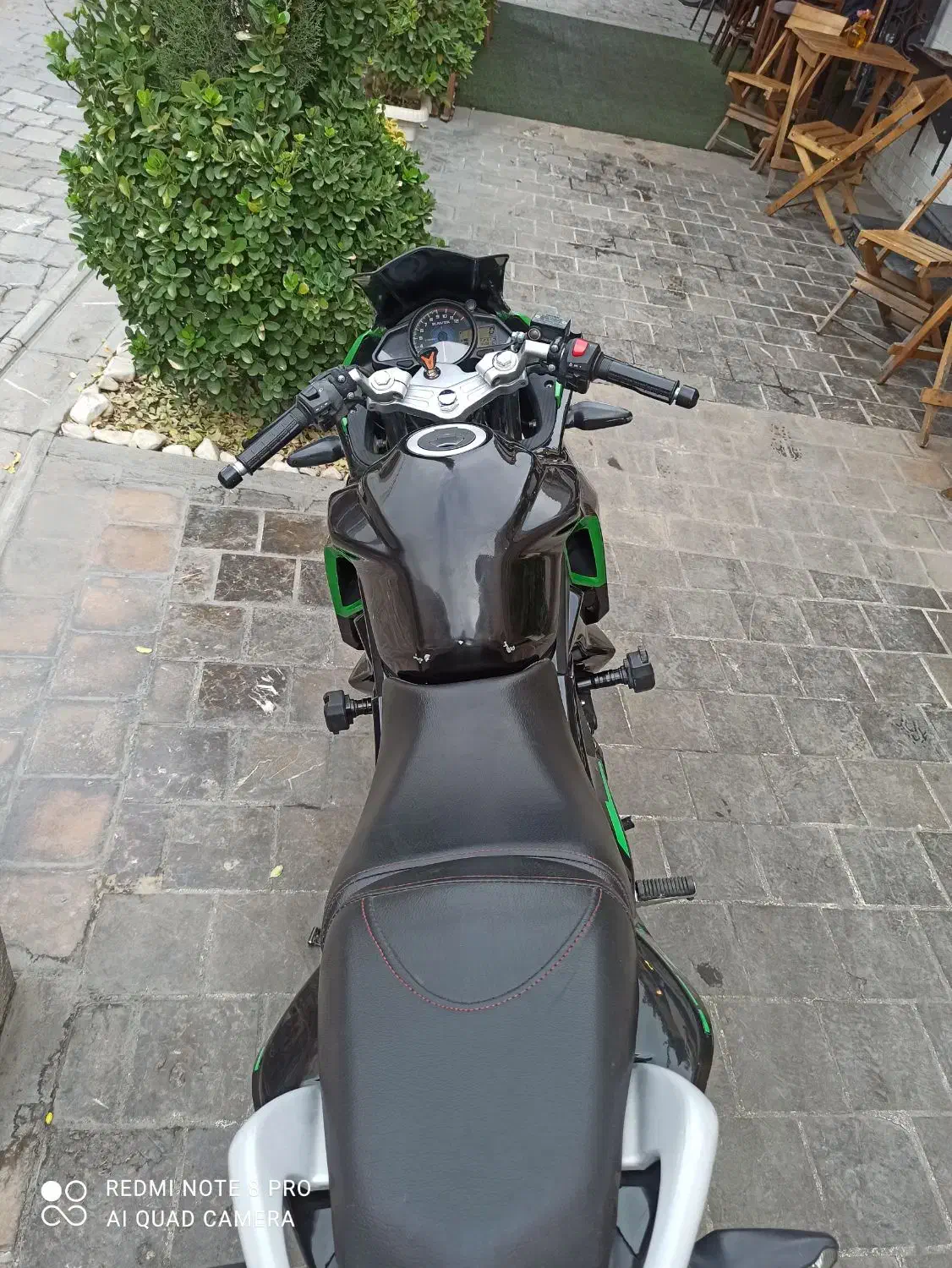 megeli200 مگلی ۲۰۰ ریس|موتورسیکلت|اصفهان, درب کوشک|دیوار