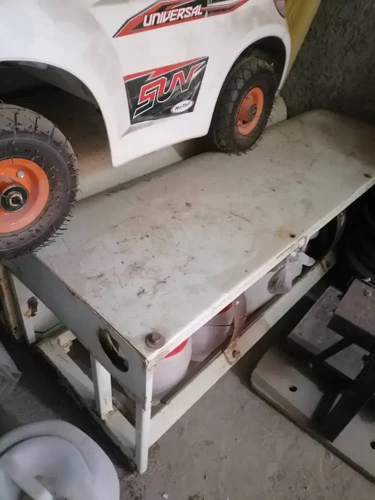 پایه و کاور مخزن گاز کارخونه پیکان وانت|قطعات یدکی و لوازم جانبی|قرچک, میرزائی شمالی|دیوار