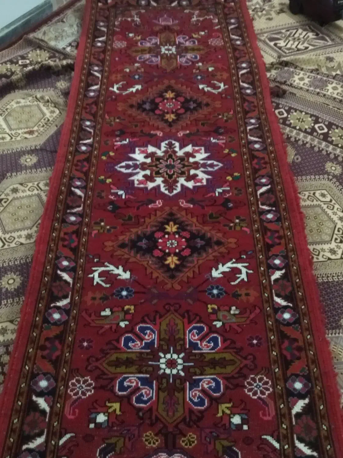 فرش تازه ازدارافتاده|فرش|تبریز, |دیوار