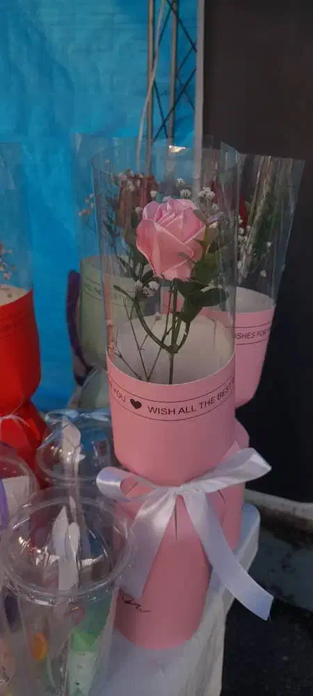 بوکت گل رز|گل مصنوعی|رشت, هلال احمر|دیوار