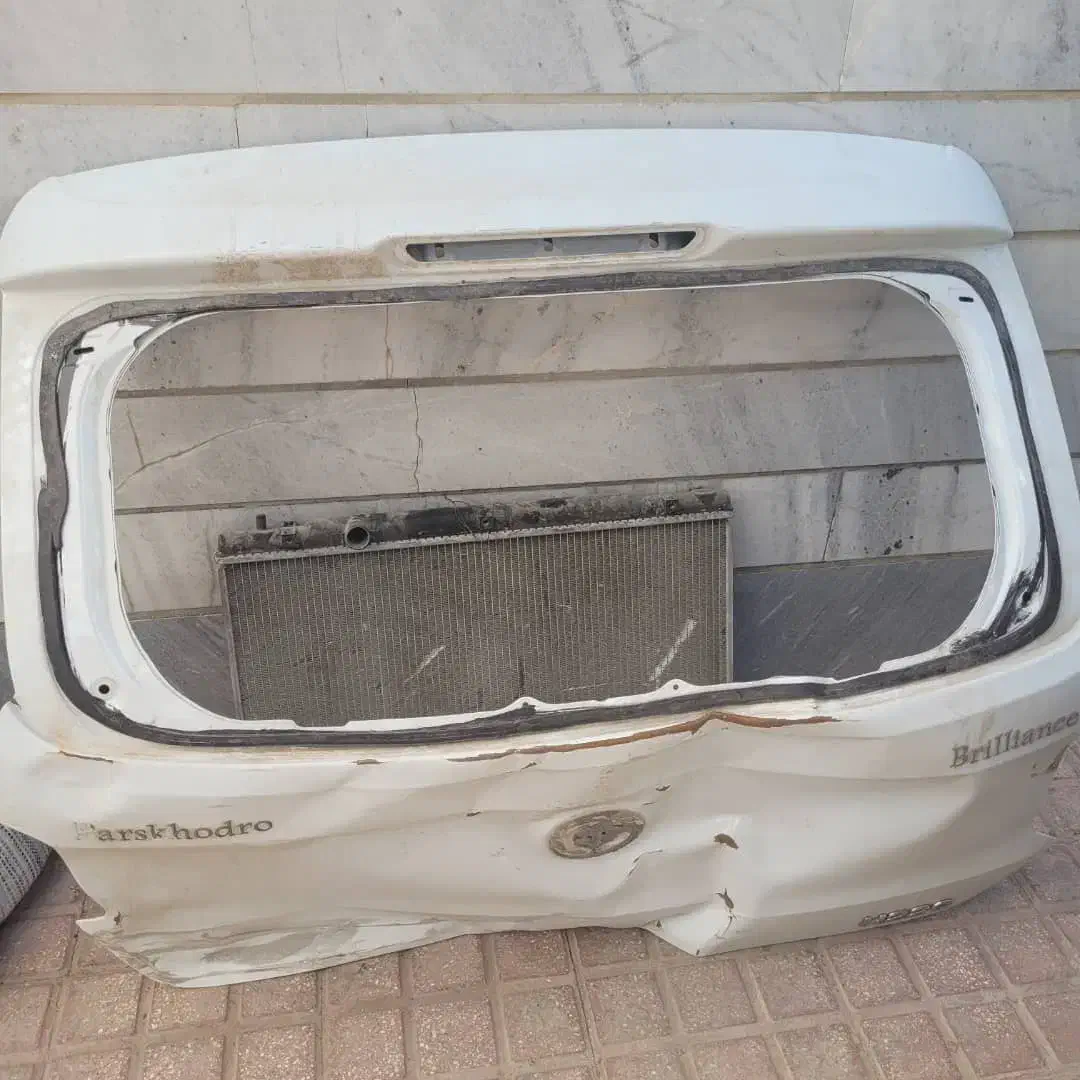 درب صندوق برلیانس|قطعات یدکی و لوازم جانبی|اندیشه, اندیشه فاز ۲|دیوار