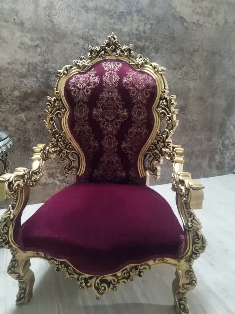 مبل تک نفره سلطنتی|مبلمان خانگی و میز عسلی|قم, بکایی|دیوار