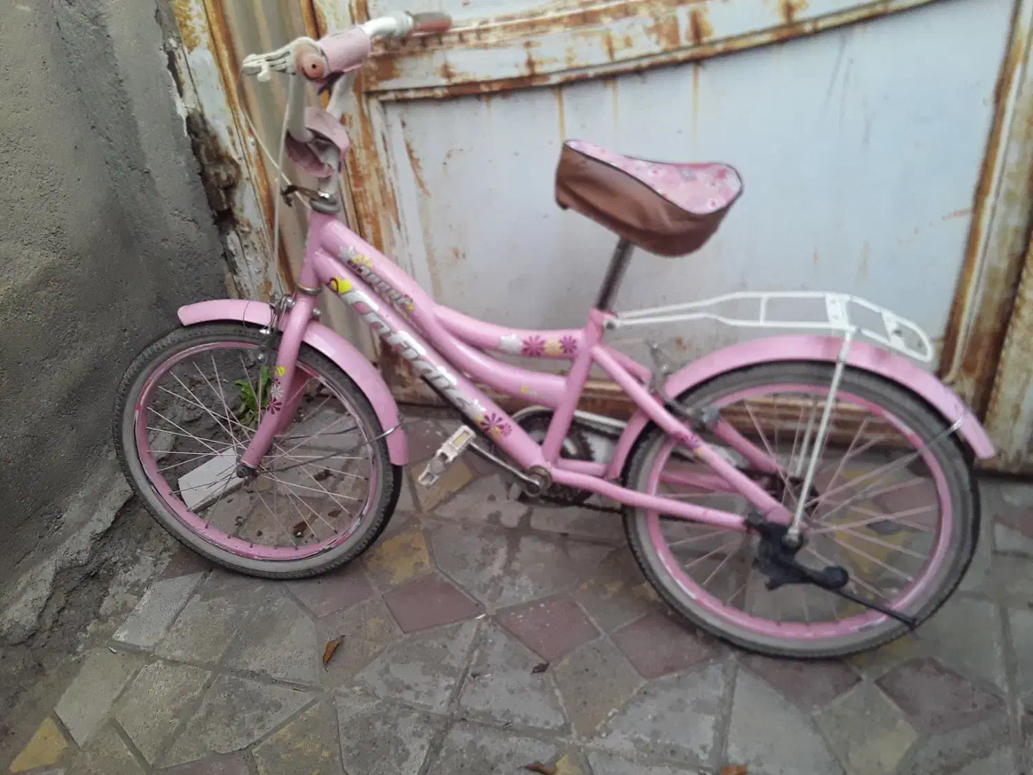 دوچرخه دخترانه درحد نو مناسب برا ۷تا ۱۱ ساله|دوچرخه، اسکیت، اسکوتر|خوی, |دیوار