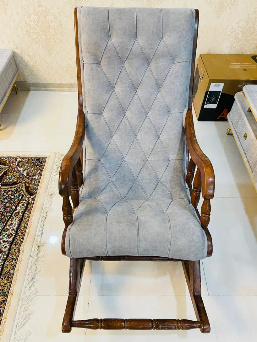 صندلی راک|صندلی و نیمکت|بندر ماهشهر, |دیوار