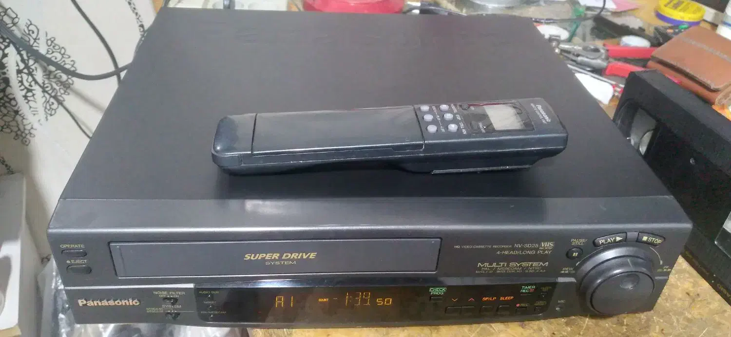 دو دستگاه ویدیو سونی و پاناسونیک فروشی.|پخشکننده DVD و ویدیو|تهران, جنتآباد مرکزی|دیوار