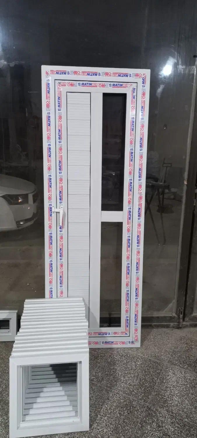 تولید و پخش درب و پنجره و درب های ضد سرقت|مصالح و تجهیزات ساختمان|میاندوآب, |دیوار