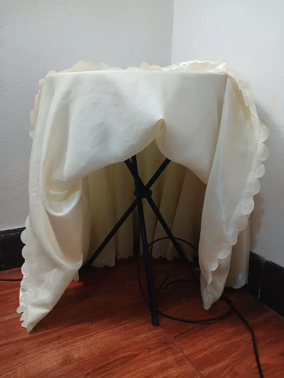 میز خاطره|مبلمان خانگی و میز عسلی|سیرجان, |دیوار