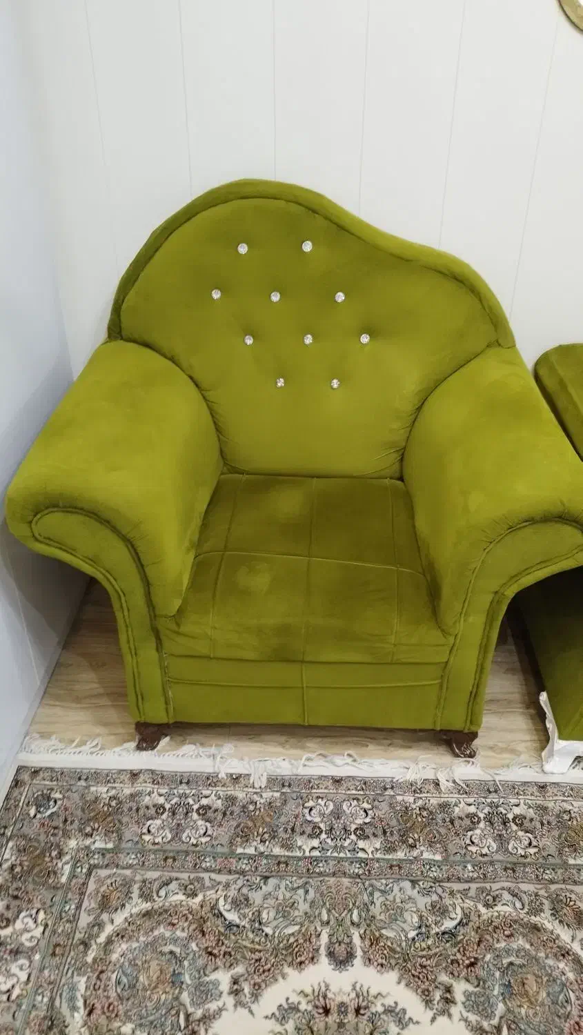 نیم ست به همراه جلو مبلی|مبلمان خانگی و میز عسلی|سلماس, |دیوار