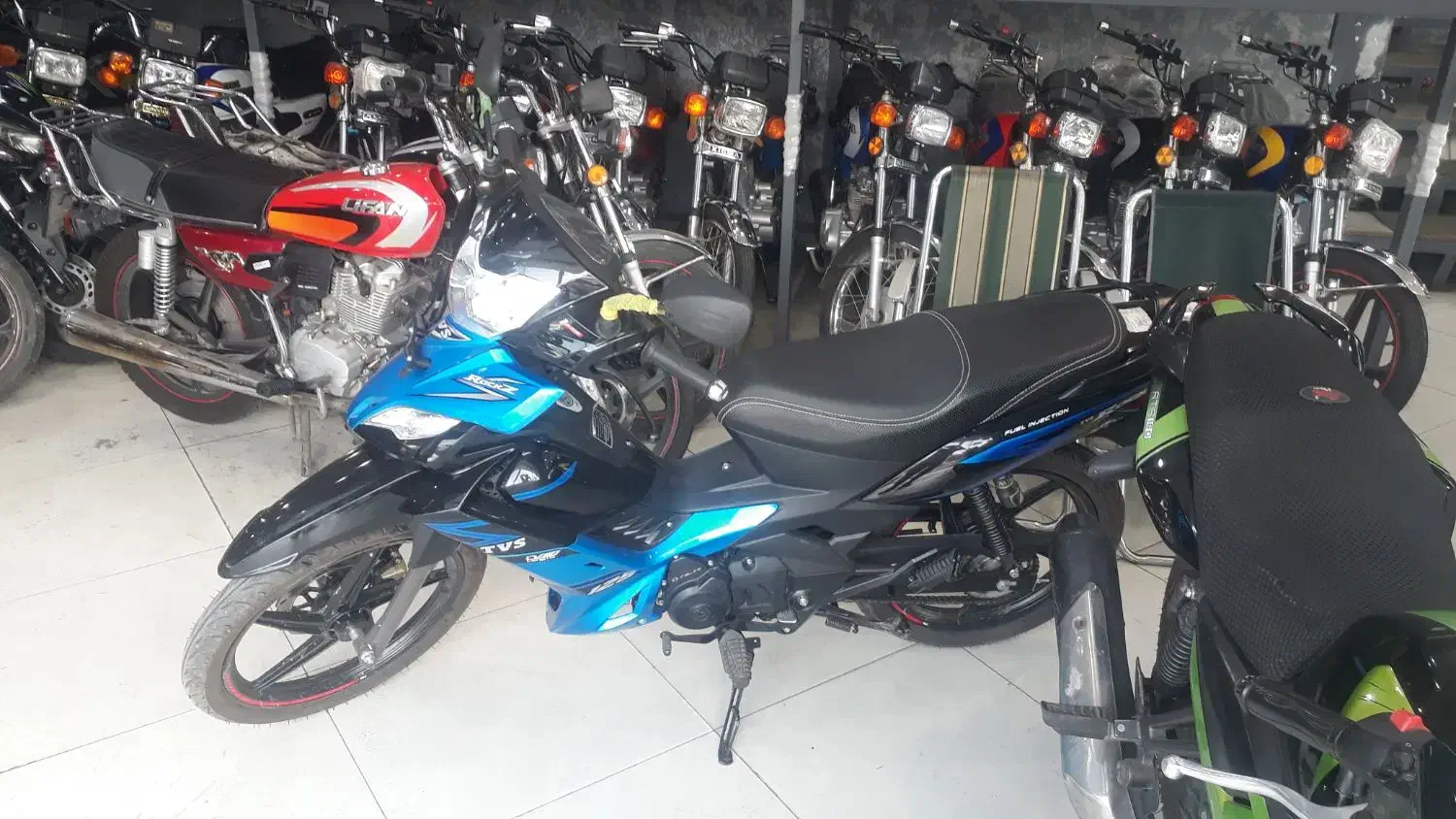 tvsبی کلاج.|موتورسیکلت|مشهد, گاز|دیوار