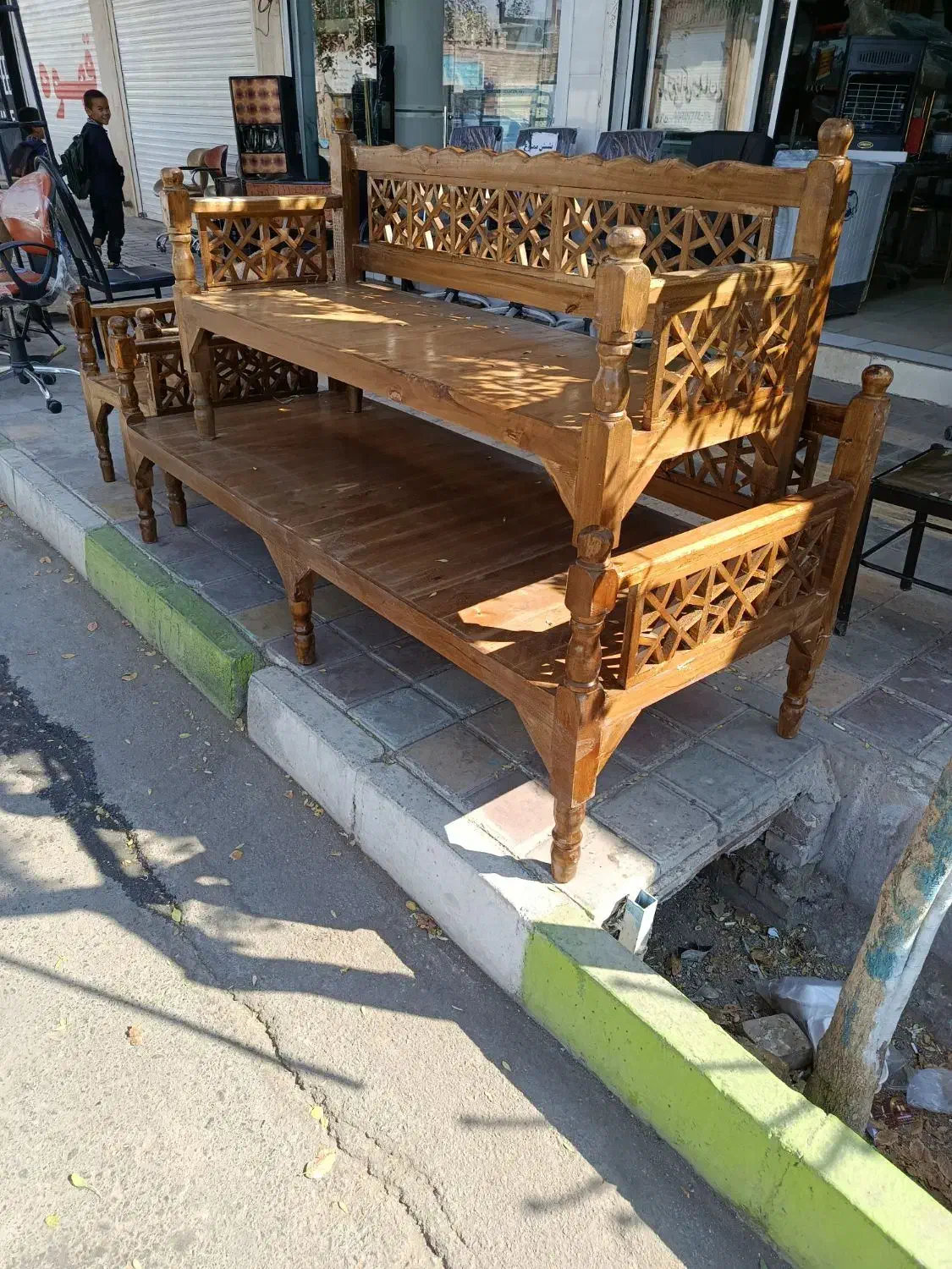 تخت سنتی در تمامی ابعاد|مبلمان خانگی و میز عسلی|رودخانه, |دیوار