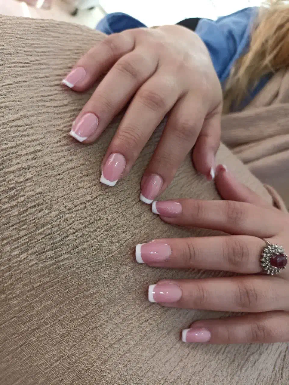 کاشت عیدانه|خدمات آرایشگری و زیبایی|قم, ولیعصر|دیوار