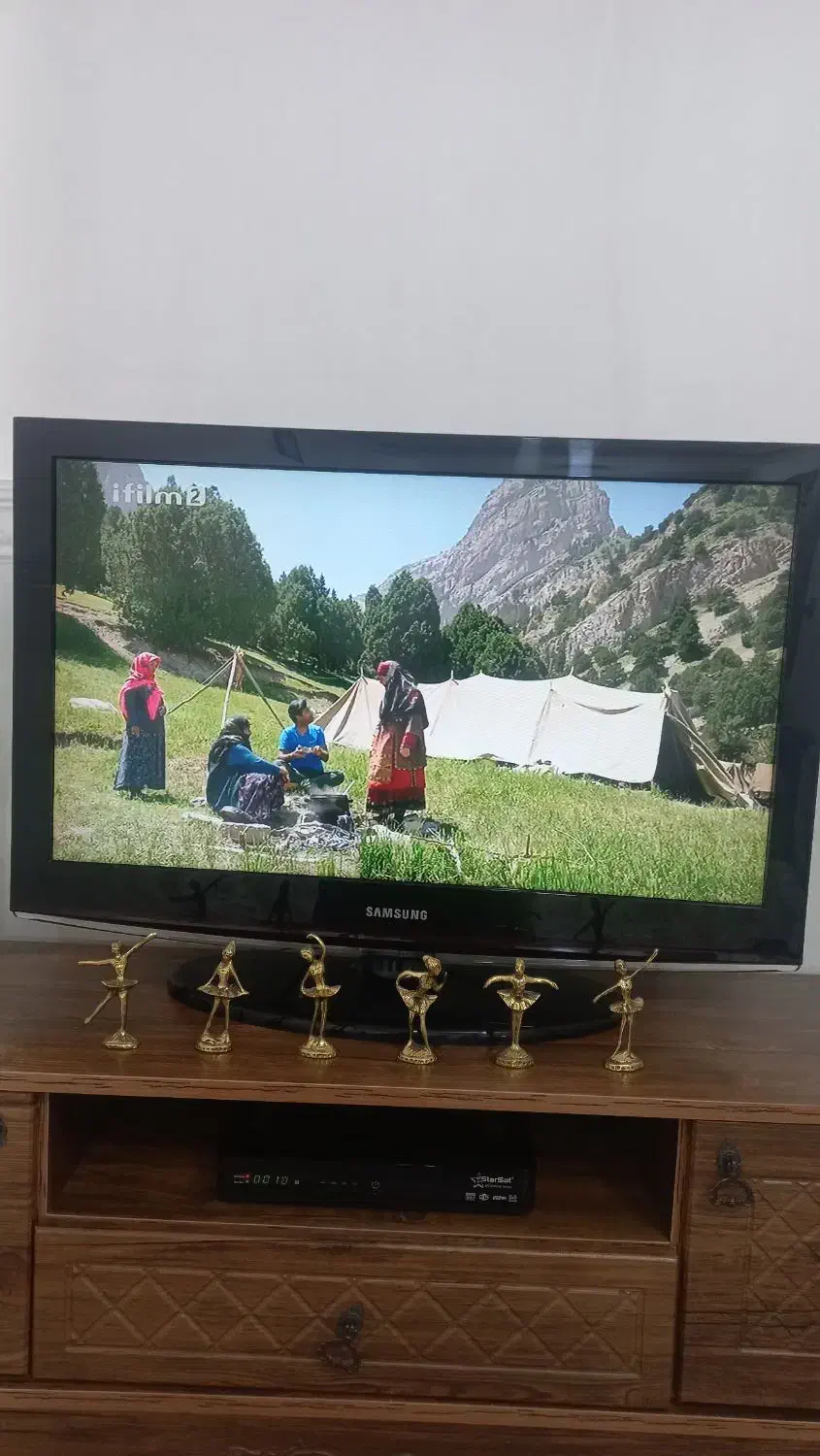 تلویزیون ال سی دی ۳۲اینچ|تلویزیون و پروژکتور|الوند, |دیوار