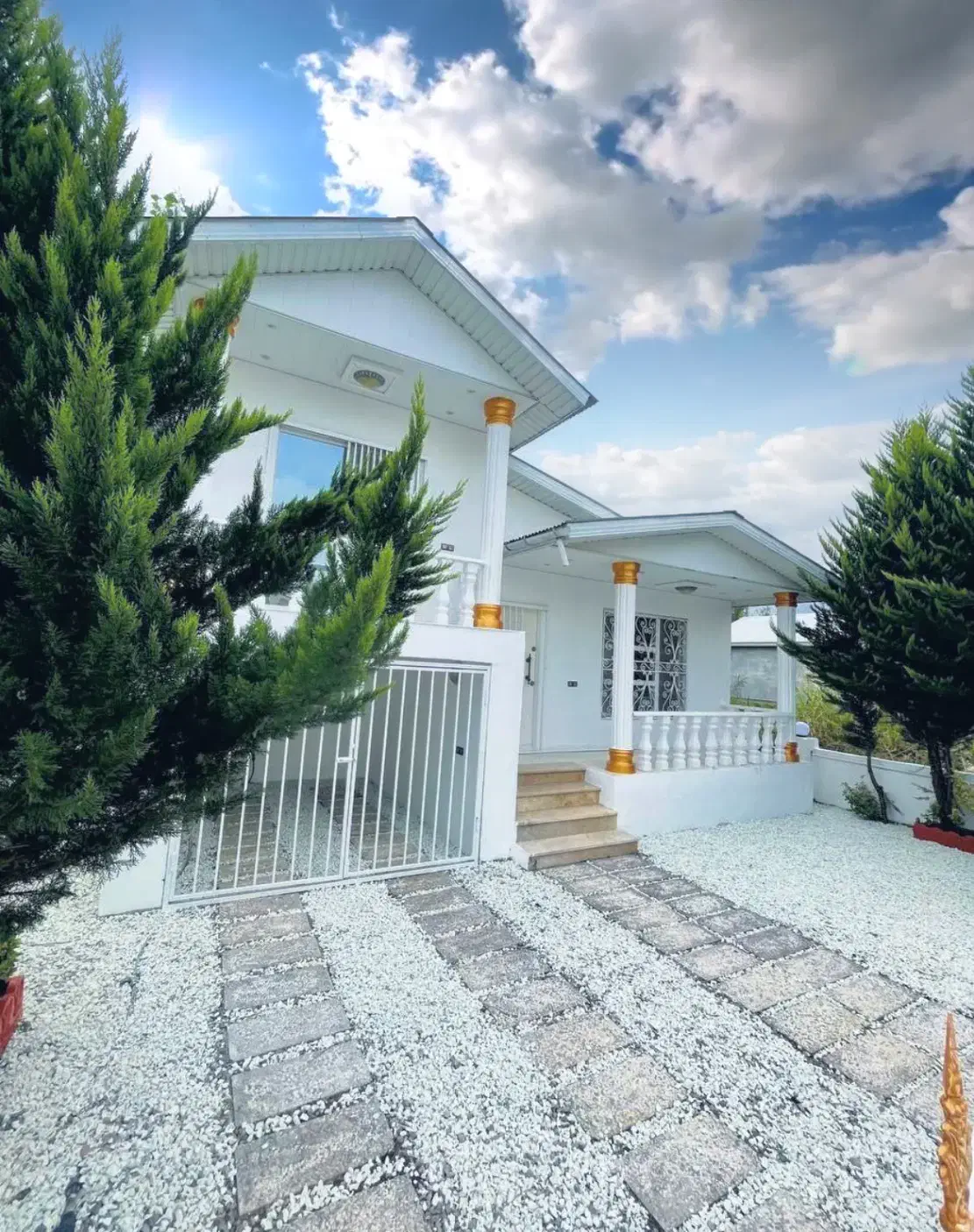 ویلا باغ ۲ خوابه / ۲۰۰ متر زمین آهودشت|فروش خانه و ویلا|چمستان, |دیوار