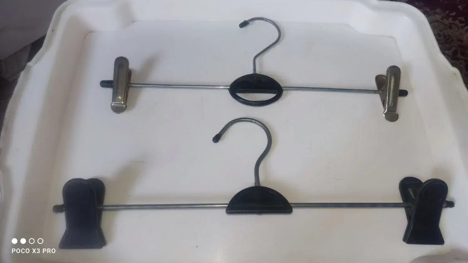 رگال (چوب لباسی)|بندرخت و رختآویز|تبریز, |دیوار