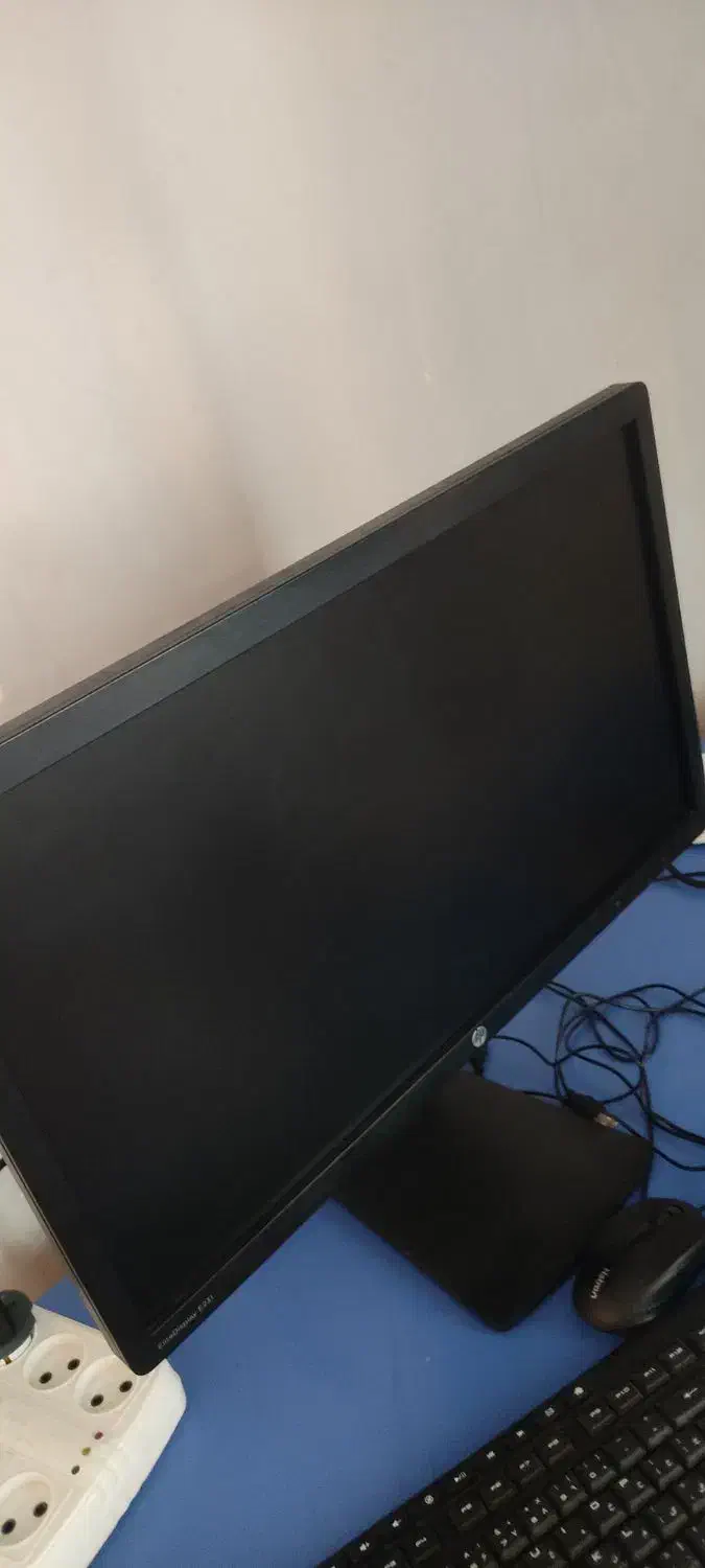 مانیتور و وسایل کامپیوتر|قطعات و لوازم جانبی رایانه|کرمانشاه, |دیوار