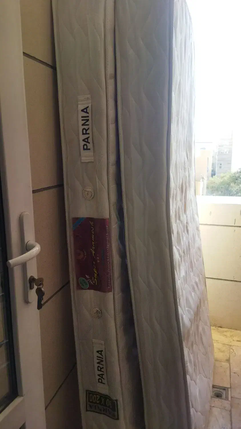 خوشخواب یک نفره|تشک تختخواب|تهران, هفت حوض|دیوار