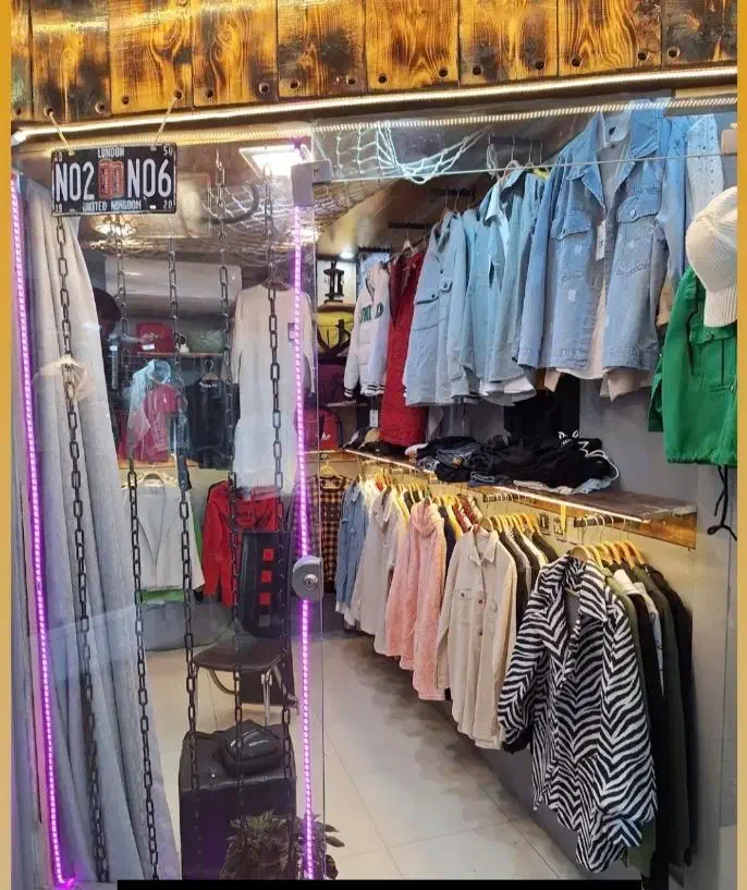 واگذاری مغازه پاساژ زمرد|اجارهٔ مغازه و غرفه|دوگنبدان, |دیوار