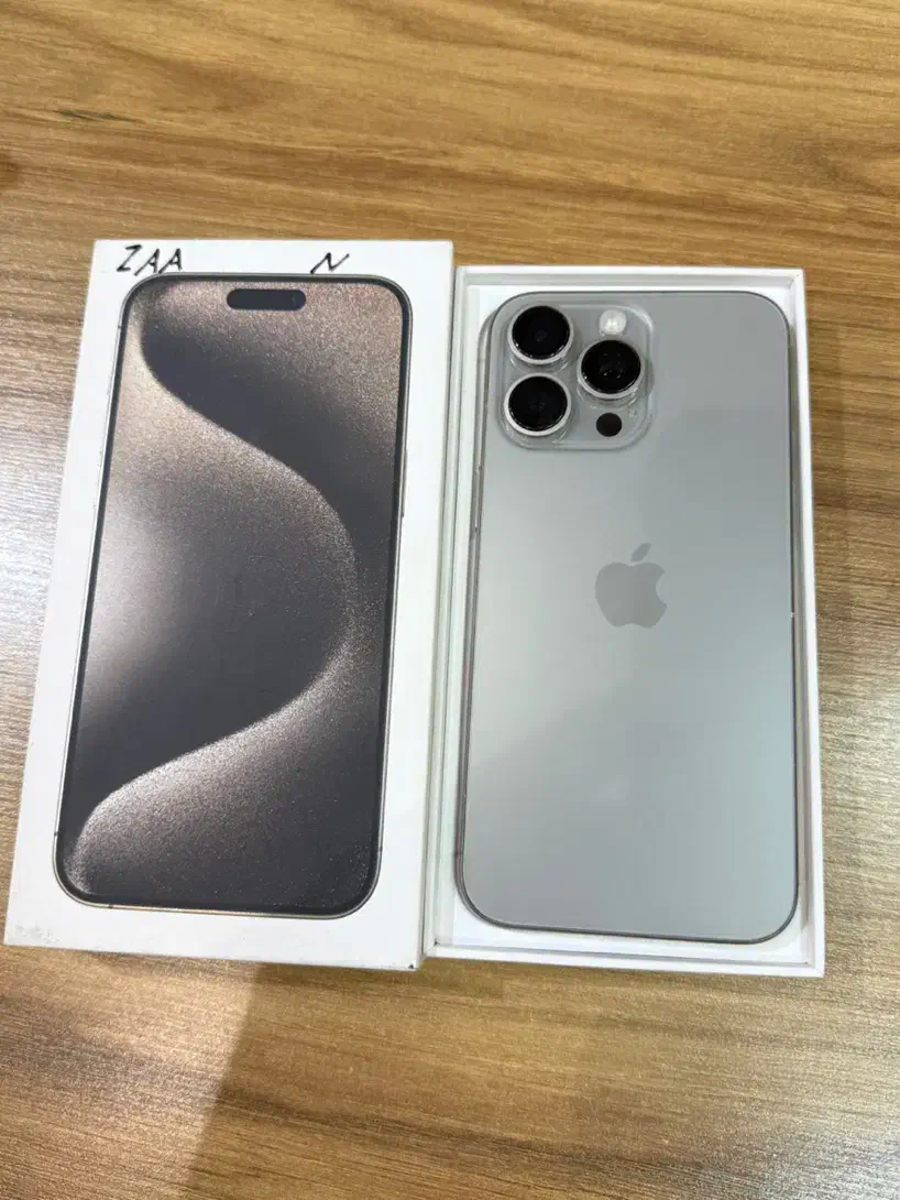 ایفون۱۵ پرومکس بدون ریجستر|موبایل|رشت, معلم|دیوار