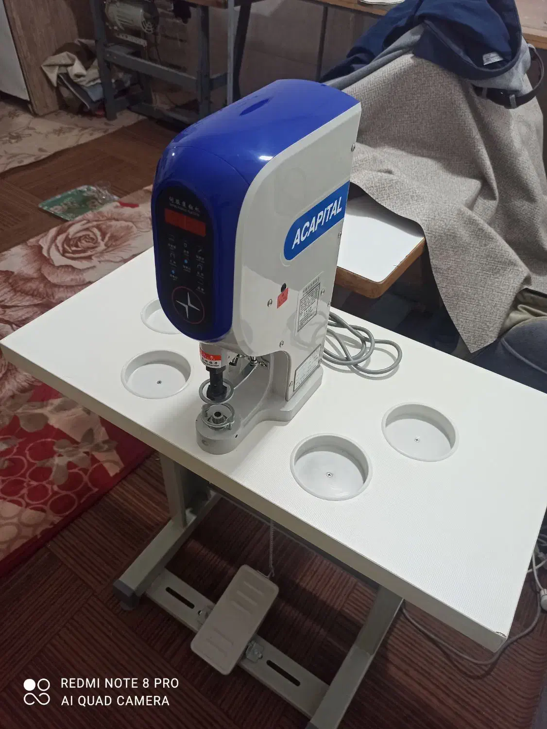 چرخ خیاطی|چرخ خیاطی و ریسندگی|رباط‌کریم, آدران|دیوار