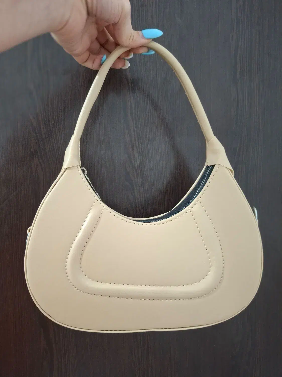 کیف|کیف، کفش، کمربند|برازجان, |دیوار