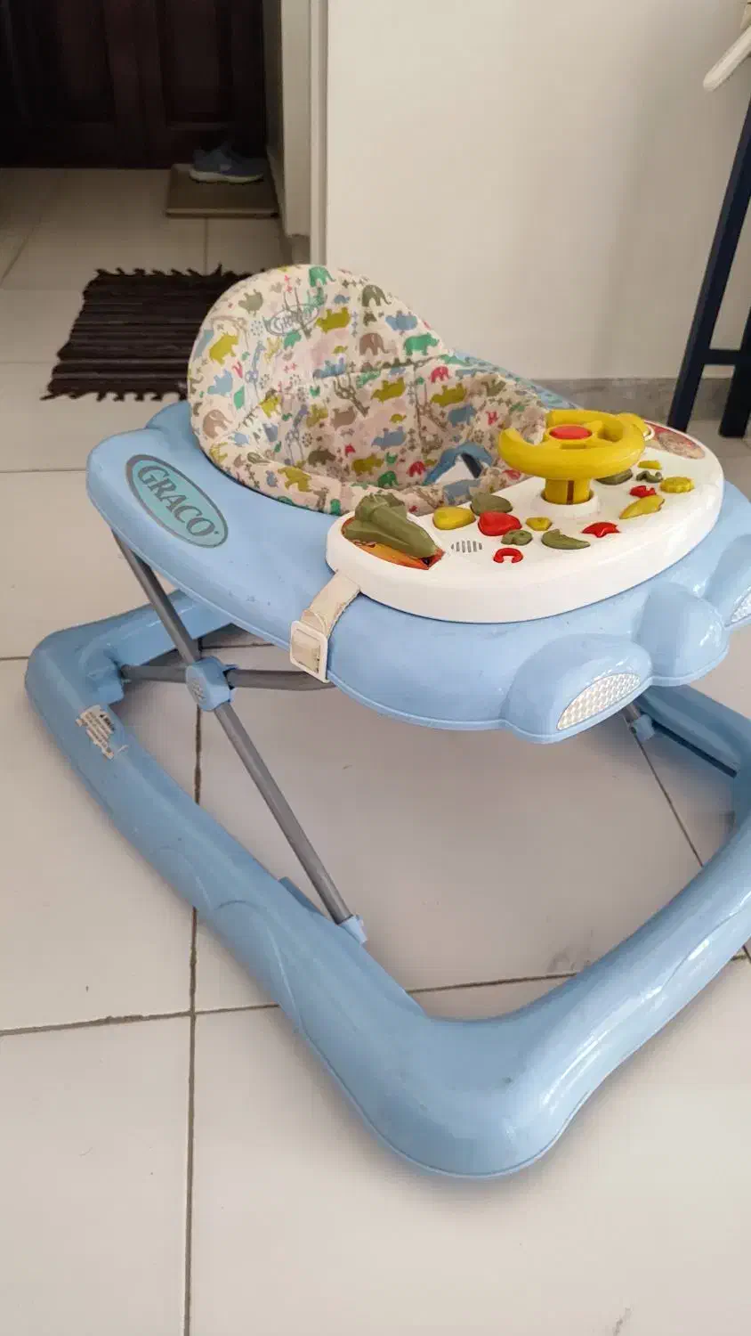 روروئک موزیکال برند گراکو|کالسکه و لوازم جانبی|تهران, گلستان (شهرک راه آهن)|دیوار