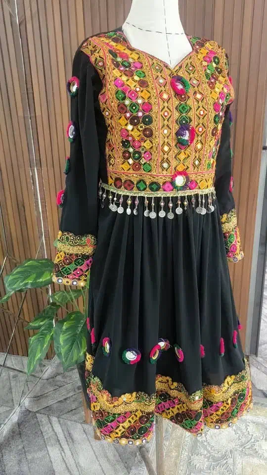 لباس سنتی مجلسی نو|لباس|بندرعباس, |دیوار