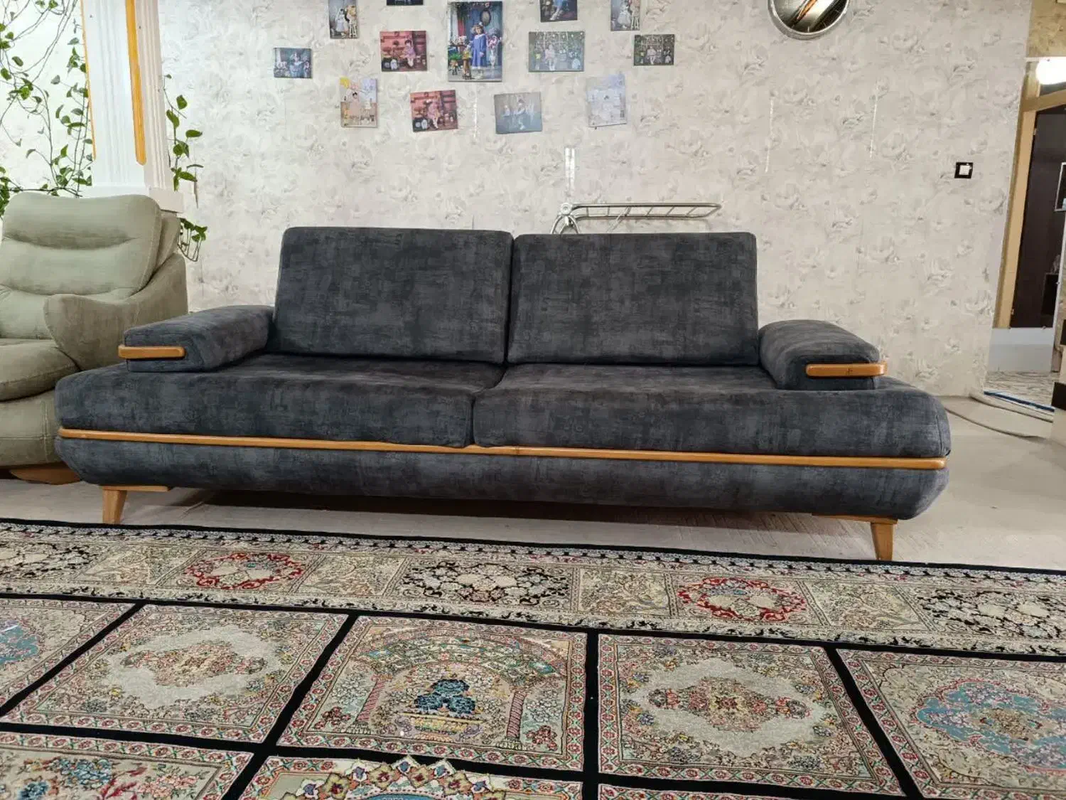 مبلمان هشت نفره در حد نو|مبلمان خانگی و میز عسلی|گلبهار, شهر جدید گلبهار|دیوار