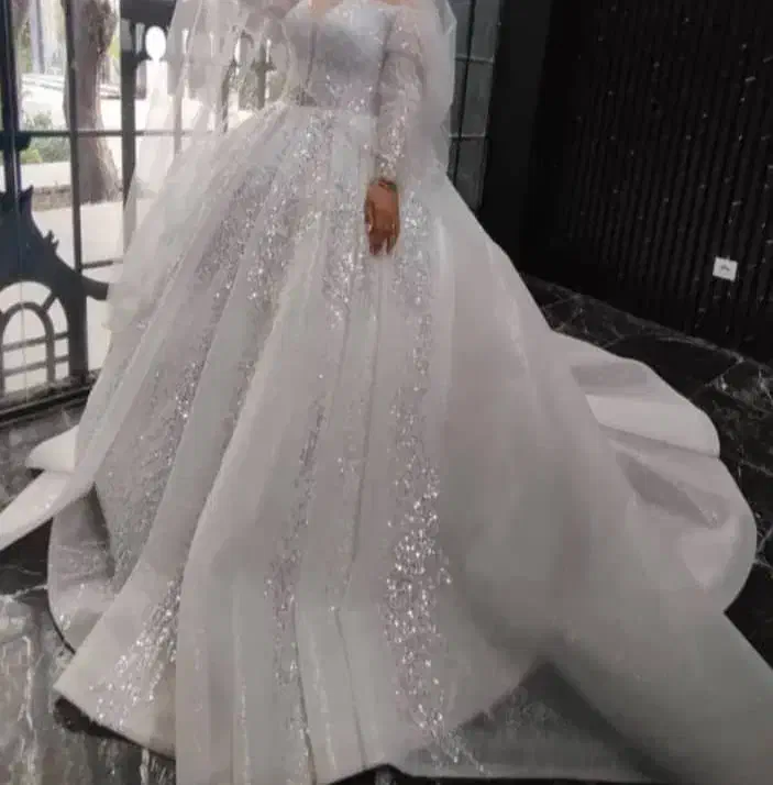 لباس عروس|لباس|ری, اقدسیه|دیوار