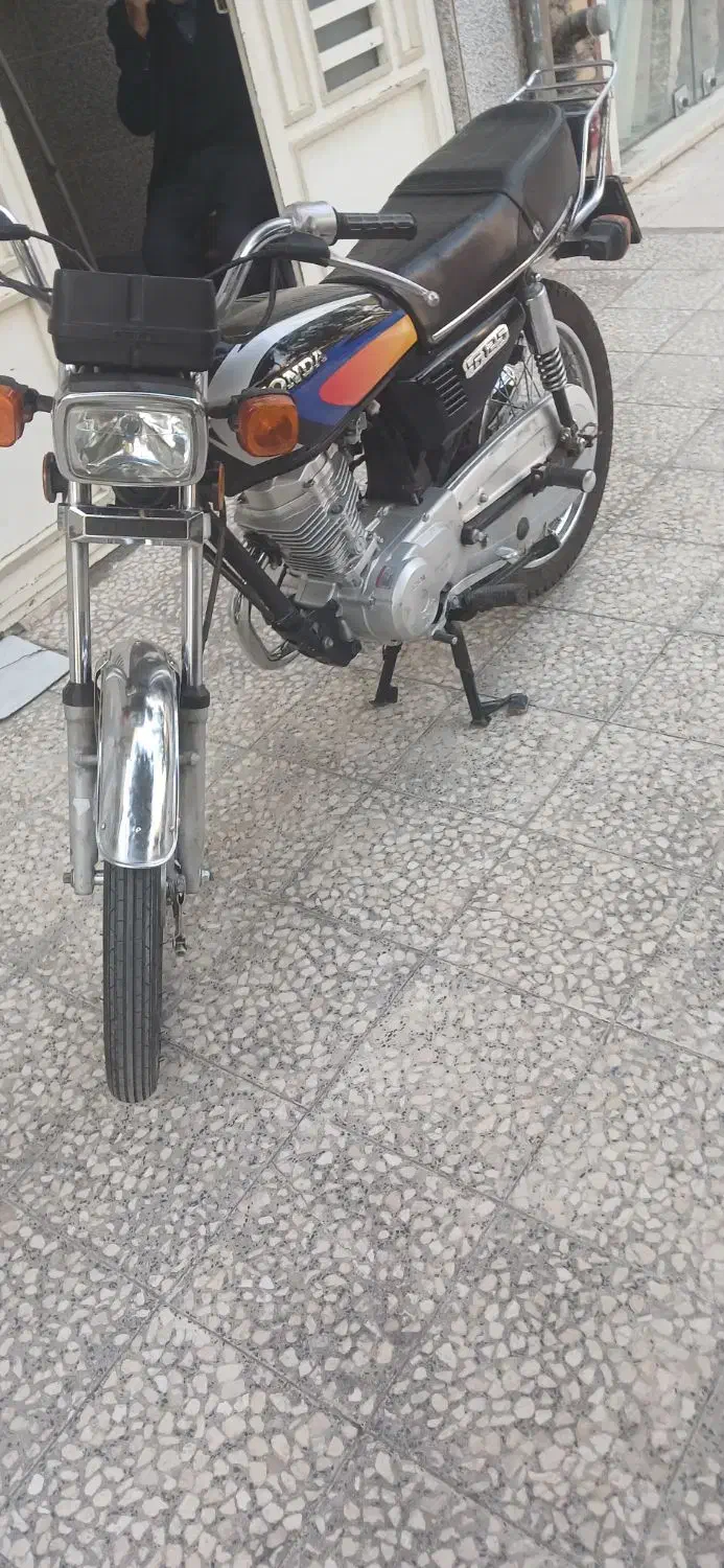 موتور ۱۲۵|موتورسیکلت|قم, نیروگاه|دیوار