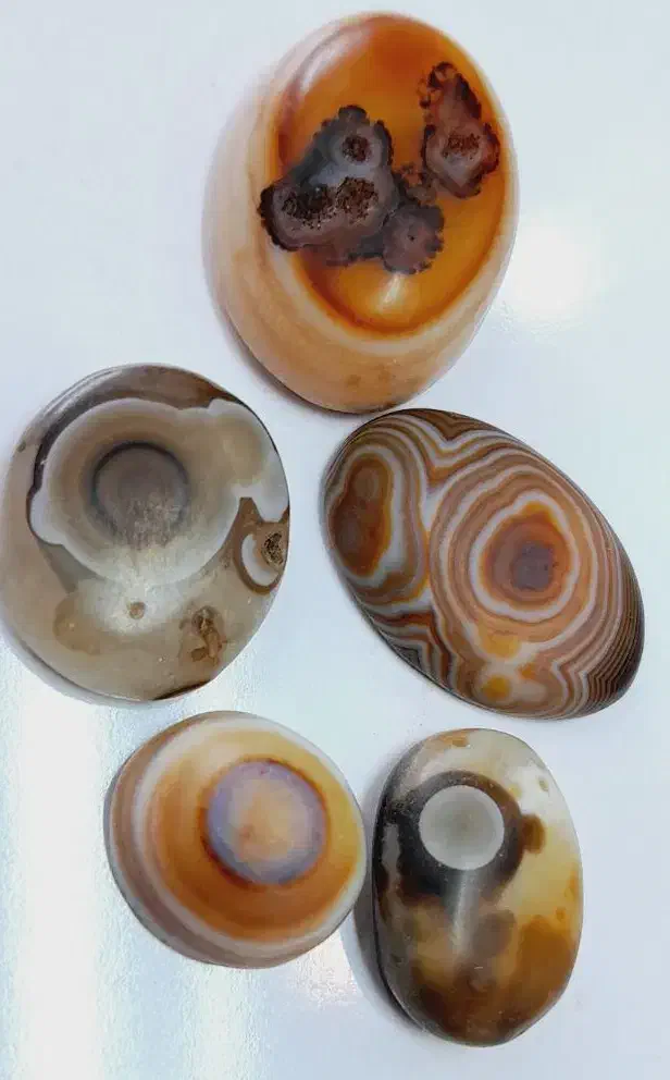 سنگ سلیمانی|کلکسیون اشیاء عتیقه|اهواز, زرگان|دیوار