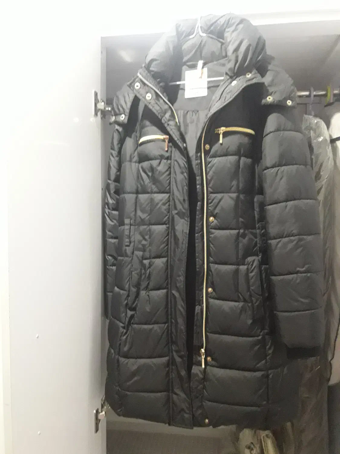 کافشن زنانه|لباس|کرج, حصارک بالا|دیوار