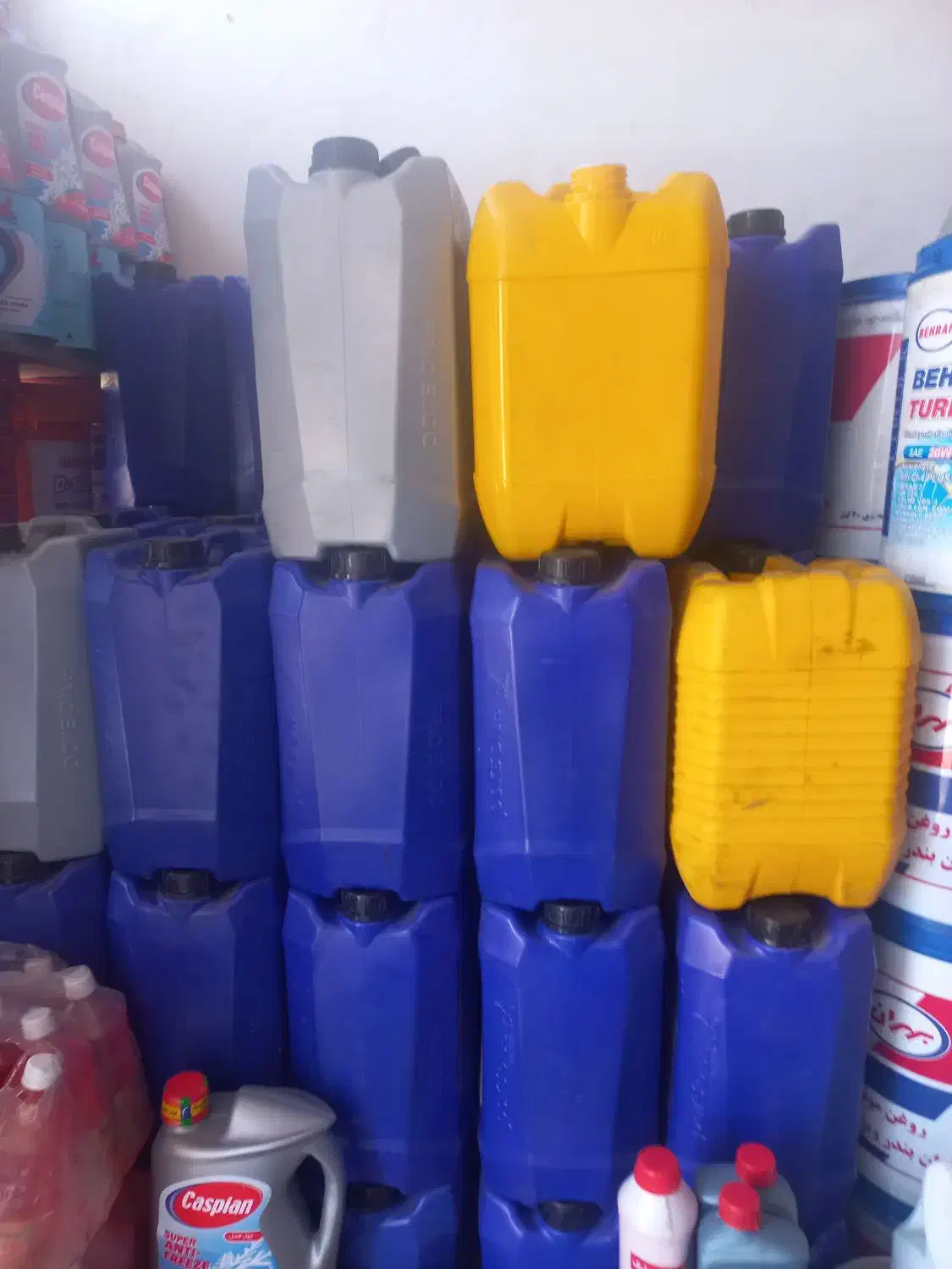 گالو ۲۰لیتری روغن|ظروف نگهدارنده، پلاستیکی، یک‌بارمصرف|اردبیل, |دیوار