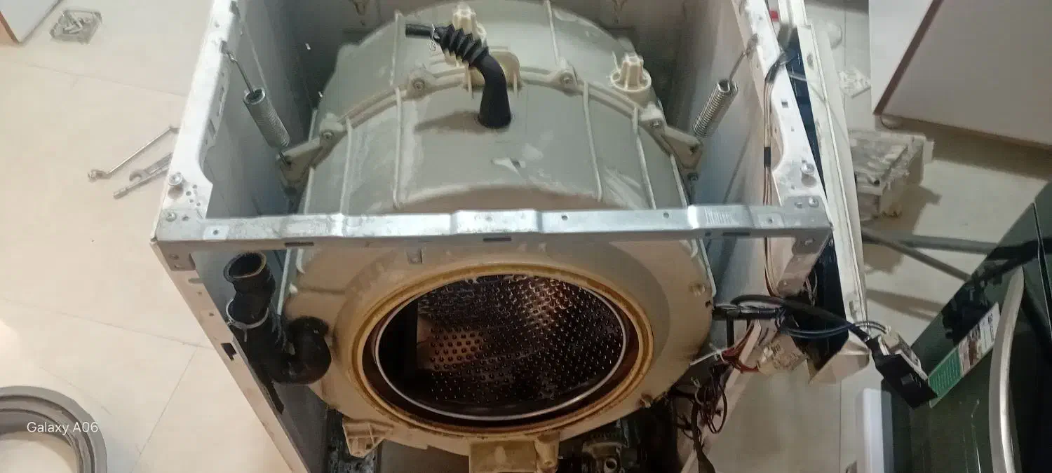 تعمیر تخصصی ماشین لباسشویی در محل (فوری)|خدمات پیشه و مهارت|همدان, |دیوار