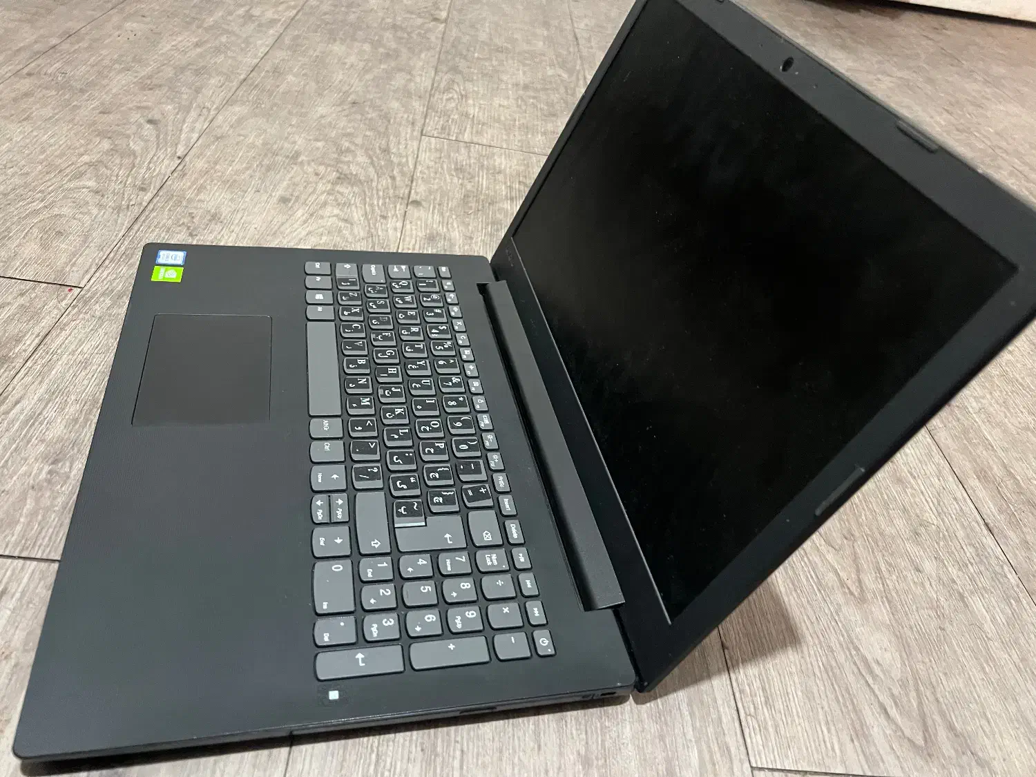 لپتاپ لنوو در حد نو با ۴ گیگ گرافیک مجزا|رایانه همراه|سمنان, |دیوار