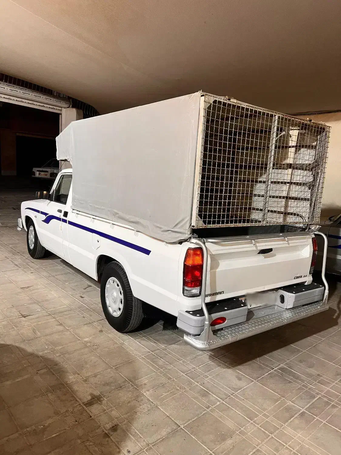 مزدا نک کابین هیدرولیک ۲۰۰ مدل۹۹ بی رنگ|خودرو سواری و وانت|اصفهان, ابر|دیوار