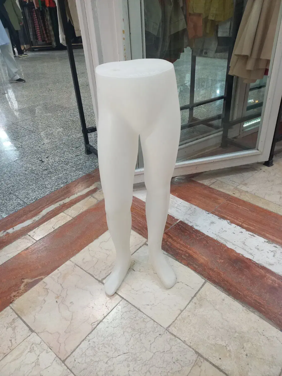 مانکن پا بچگانه|فروشگاه و مغازه|اردبیل, |دیوار