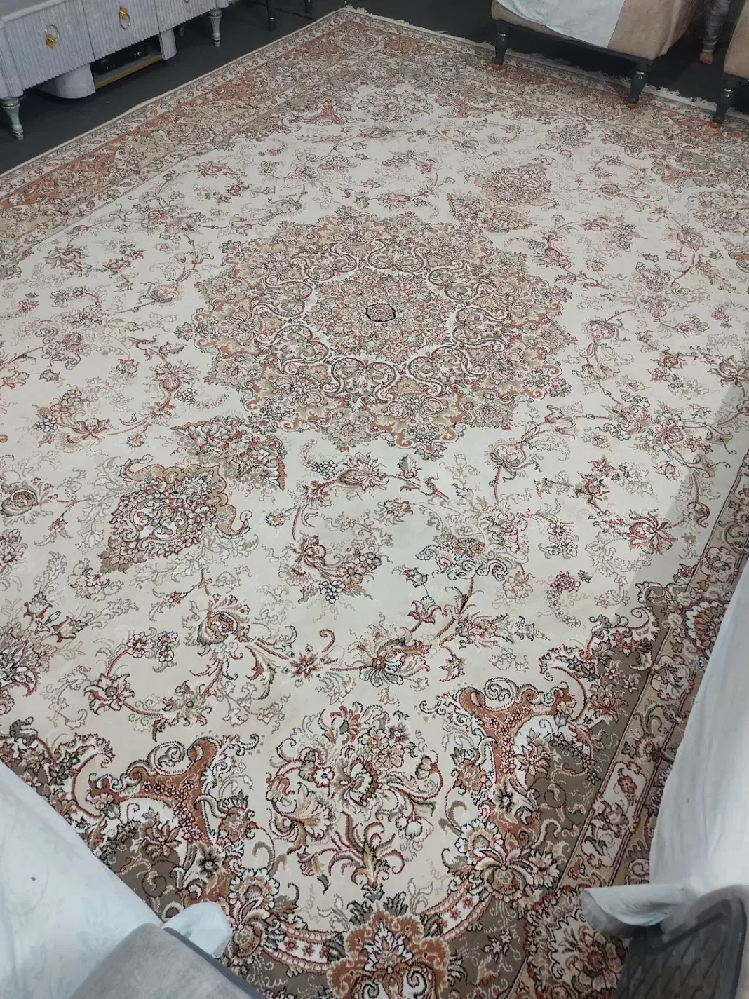 یک تخته فرش ۱۲ متری درحد نو|فرش|ملایر, |دیوار