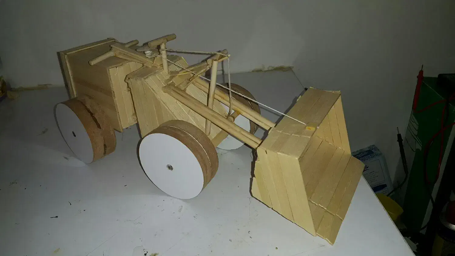 ماکت لودر چوبی|مجسمه، تندیس، ماکت|اردبیل, |دیوار