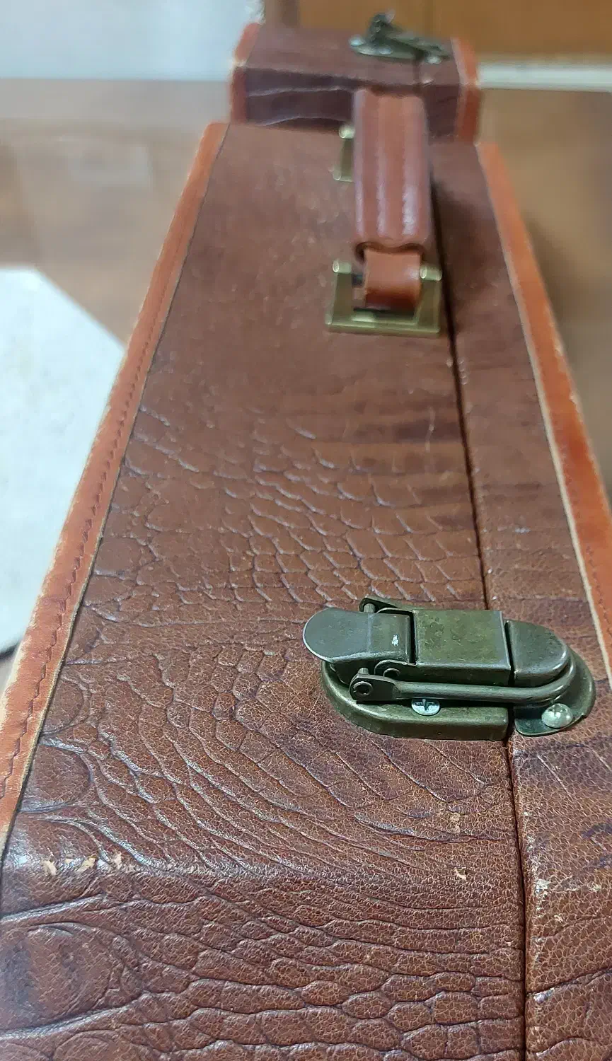 هارد کیس ویولن|ویولن|بندر گز, |دیوار