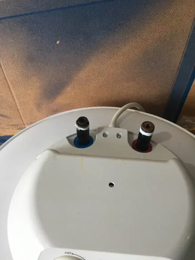 آبگرمکن|آبگرمکن، پکیج، شوفاژ|قشم, |دیوار