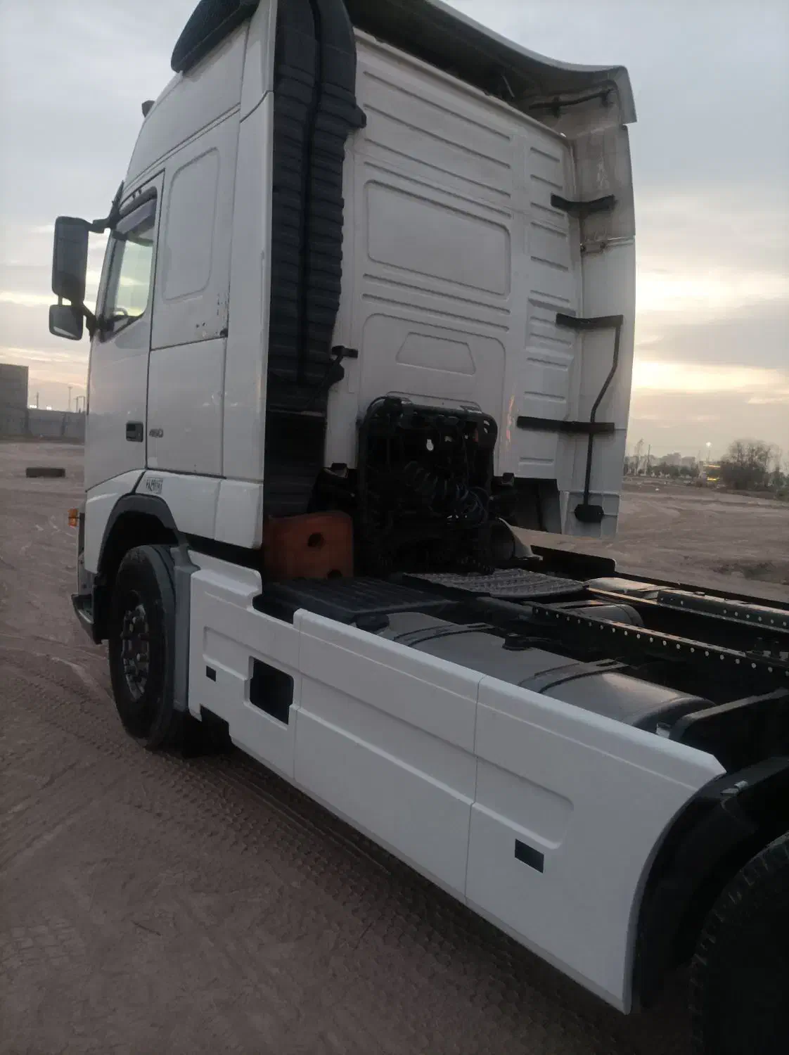 ولووFh460|خودرو سنگین|اردبیل, |دیوار