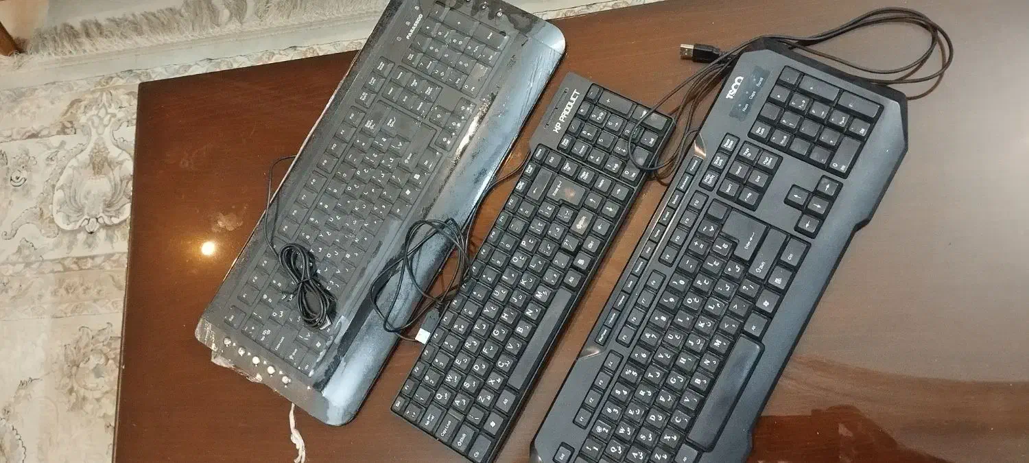 ۳ تا کیبورد سالم و برند|قطعات و لوازم جانبی رایانه|مشهد, سید رضی|دیوار