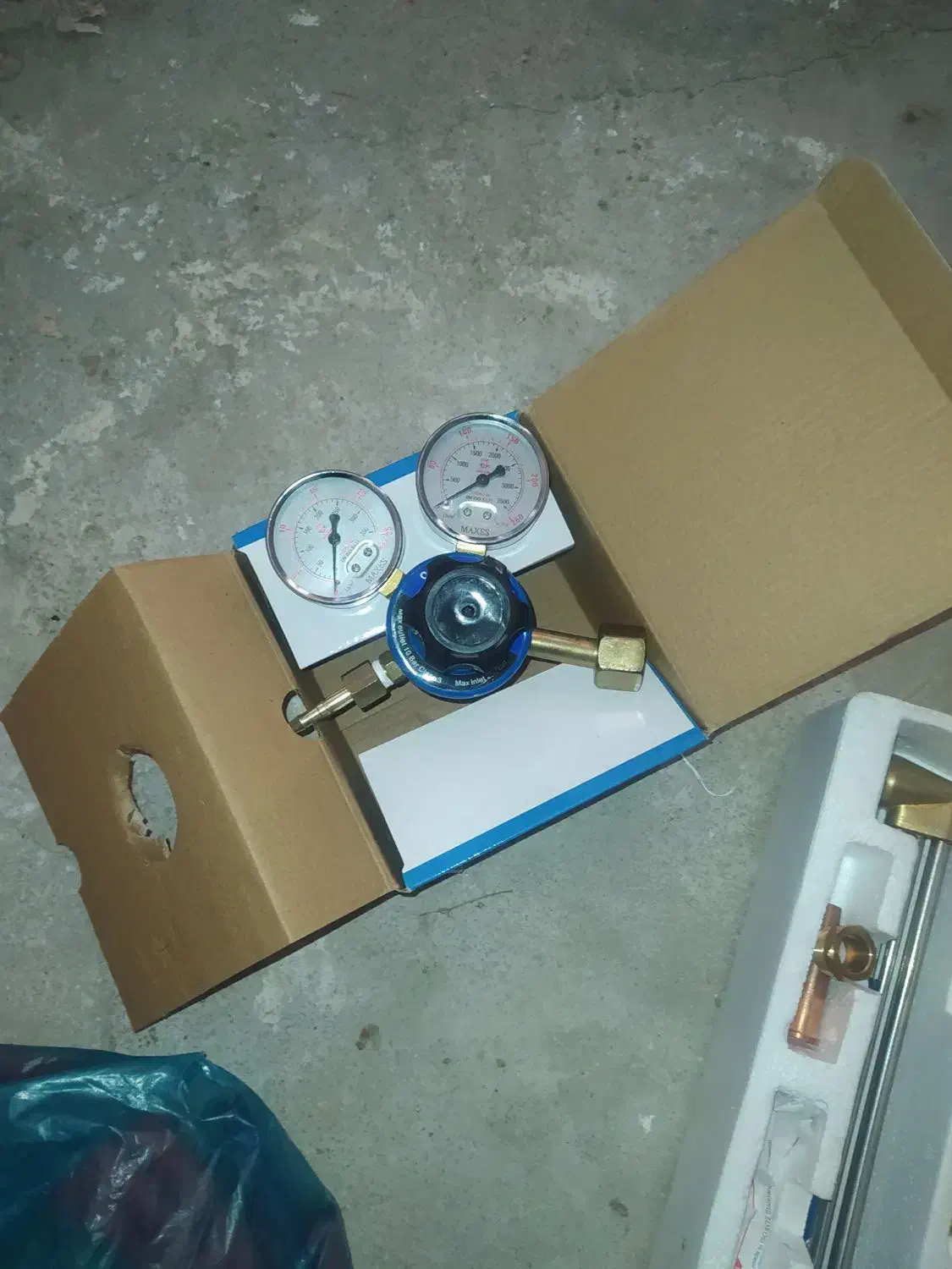 سره هوابرش|ابزارآلات|ساری, |دیوار