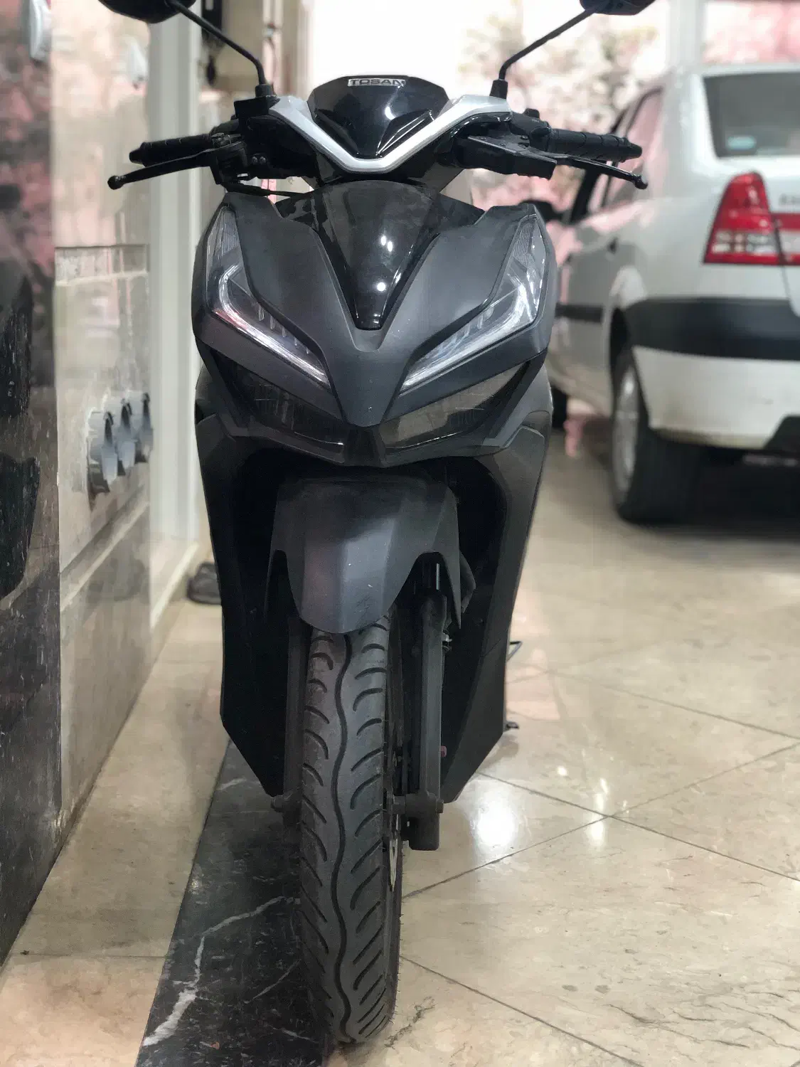 موتور توسان مشکی|موتورسیکلت|قم, باجک دو|دیوار