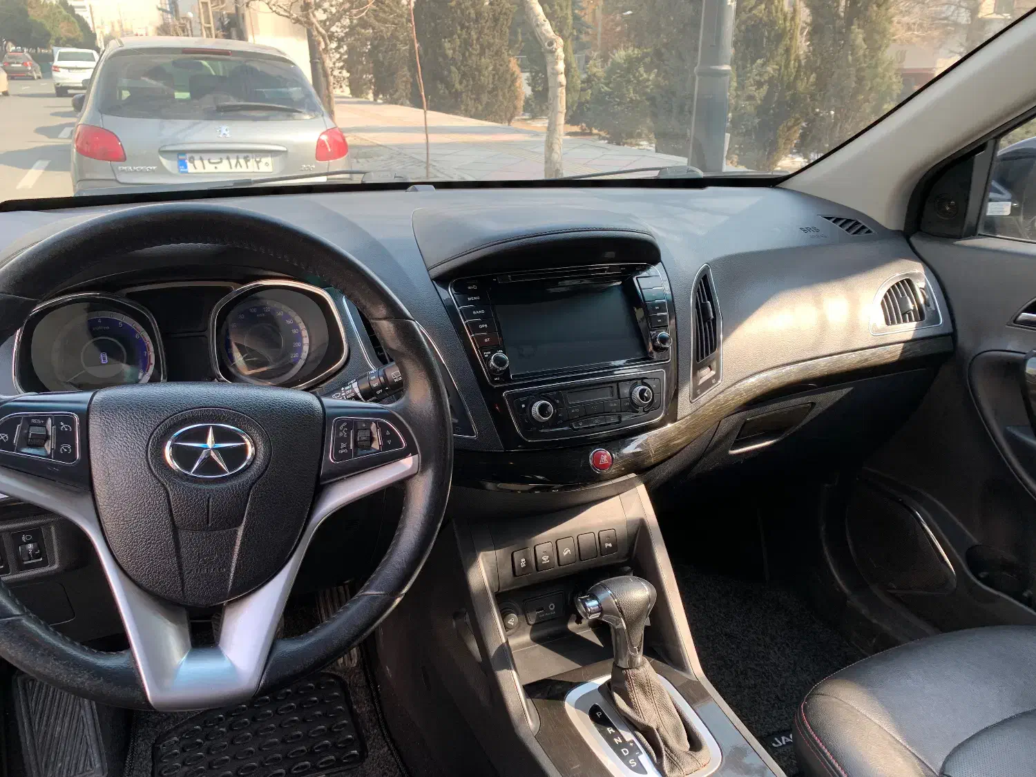 جک s5 اتومات ۲۰۰۰ بی رنگ مدل ۹۶|خودرو سواری و وانت|تهران, سعادتآباد|دیوار